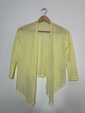 PEACEBIRD Butter Baby Yellow Lightweight Knit Asymmetrical 3/4 Sleeve Cardigan